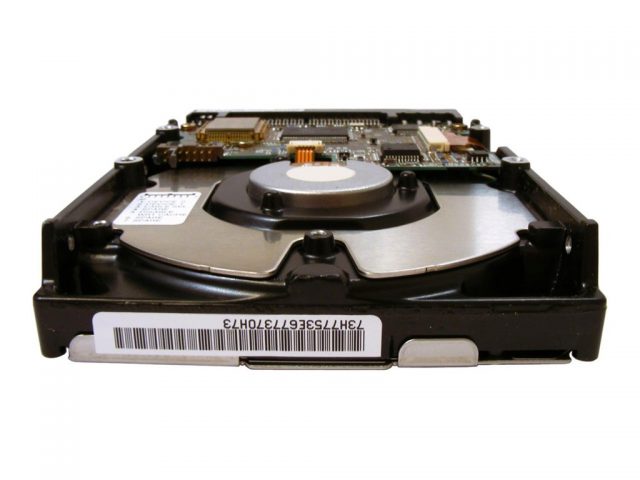 hard drive 640x480 - hard-drive.jpg