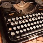 typewriter 1024x766 150x150 - Windows Live Writer: A Great Tool for Blogging